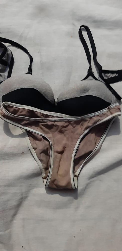 10P Jiya didi ki bra panty