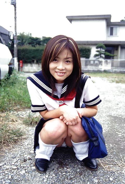 25P Japanese Upskirt Panty