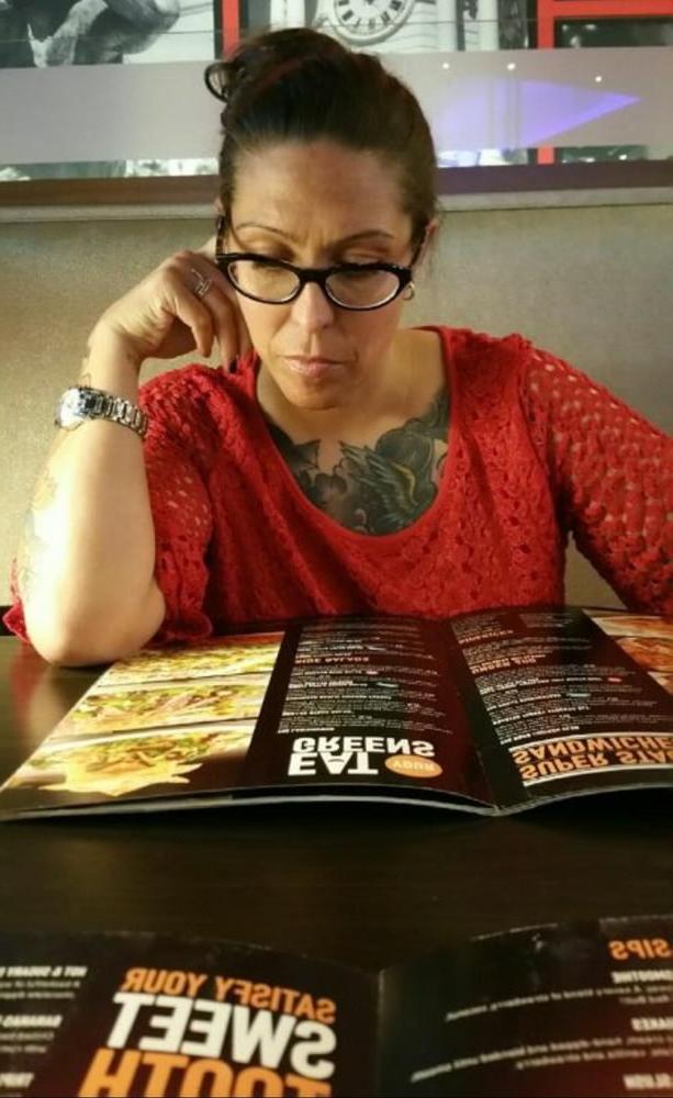14P Cheating milf exposed