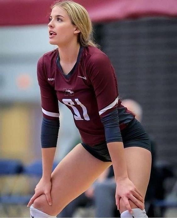 16P Sexy sports girls