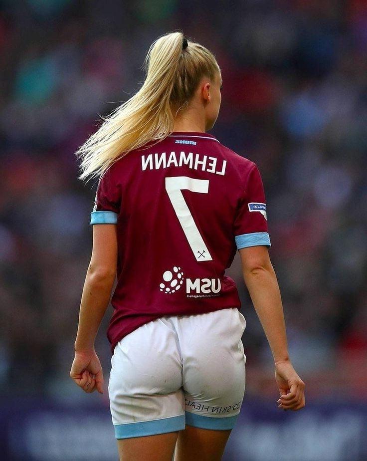 16P Sexy sports girls