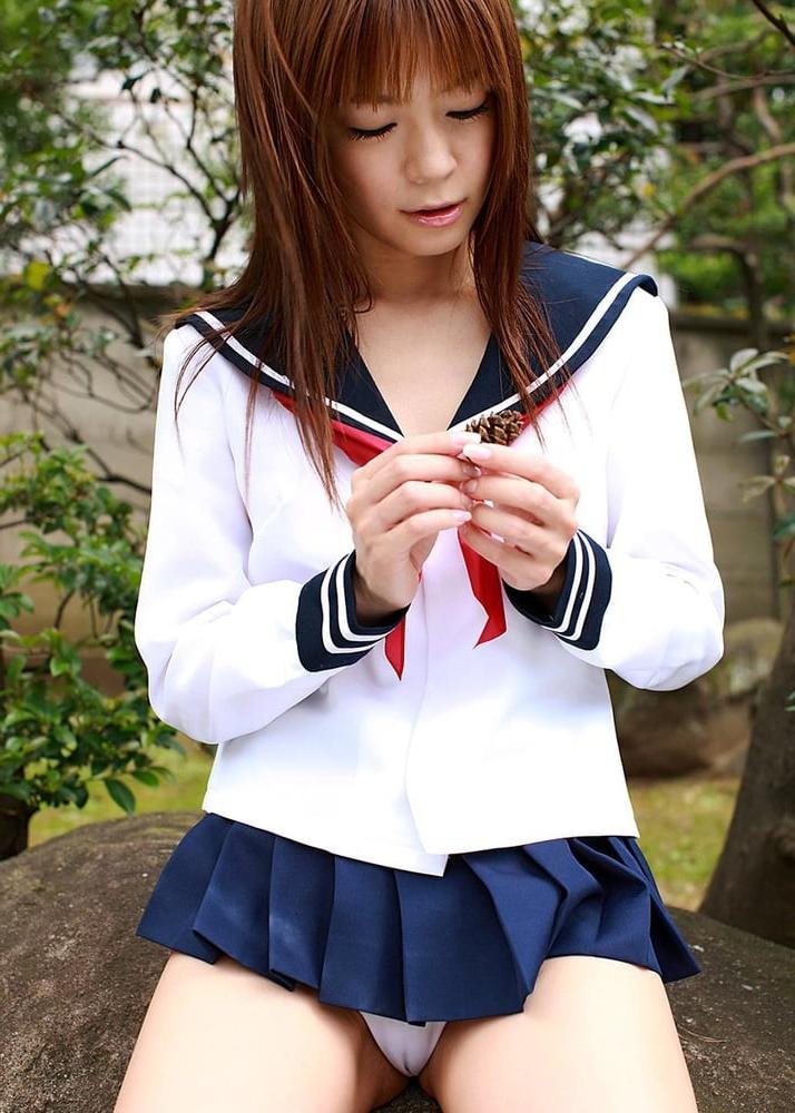 24P Japanese Uniform Pussy