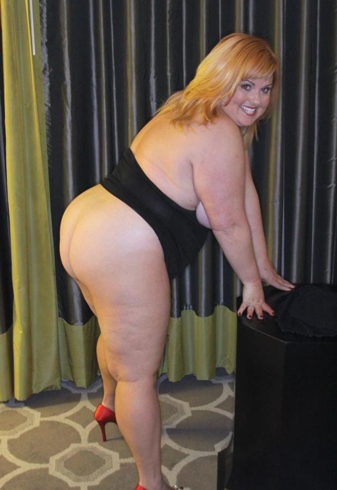 17P Big girls love more