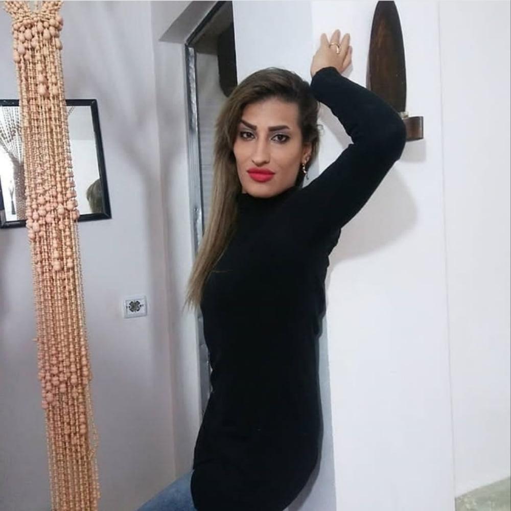 24P Arab girls 2