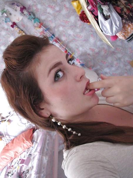 25P Mexican Teen Girls