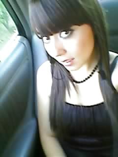 25P Mexican Teen Girls