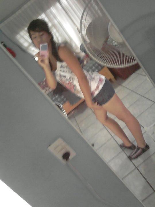 25P Mexican Teen Girls