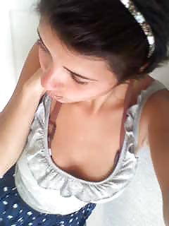 25P Mexican Teen Girls