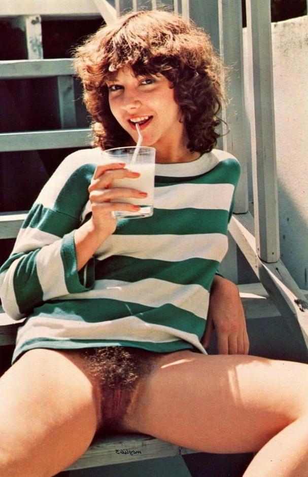 25P Girls I Like 87, Upskirts