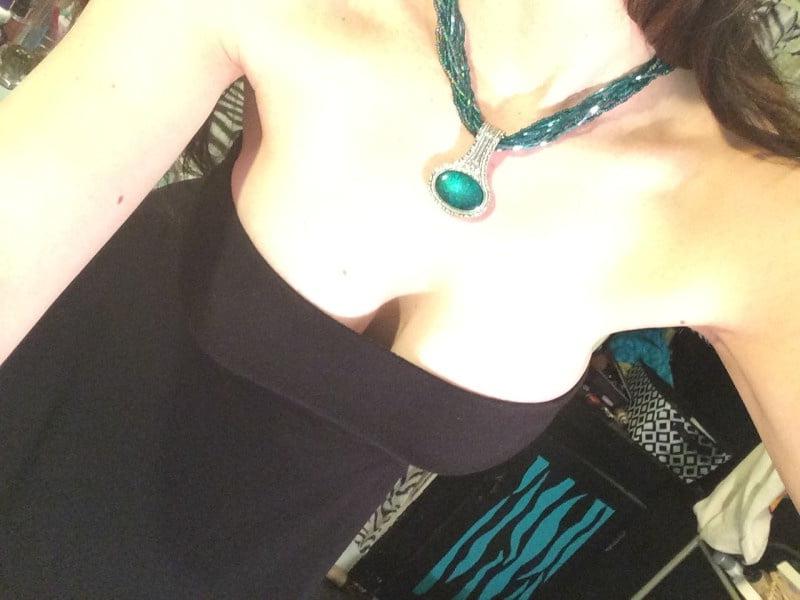 21P Milf  Posing