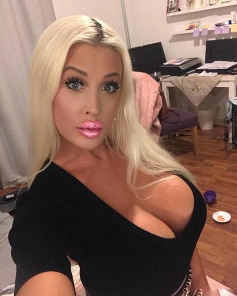25P Amazing Bimbos - Horny Plastic &amp; Fake Tits Sluts 67