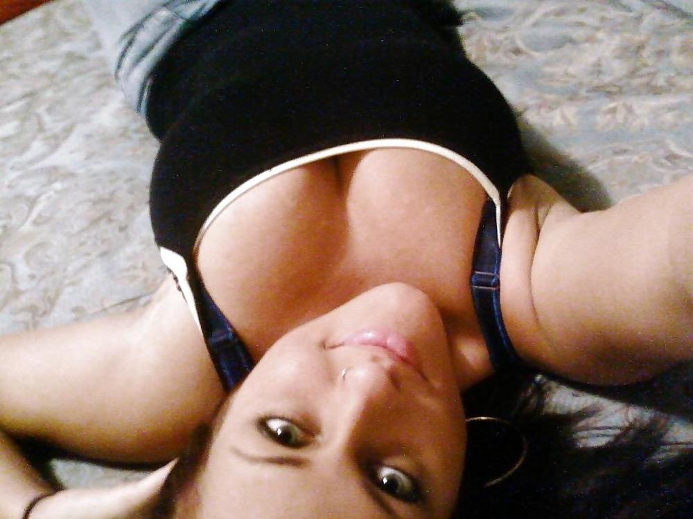 25P Selfies - Pink Bra