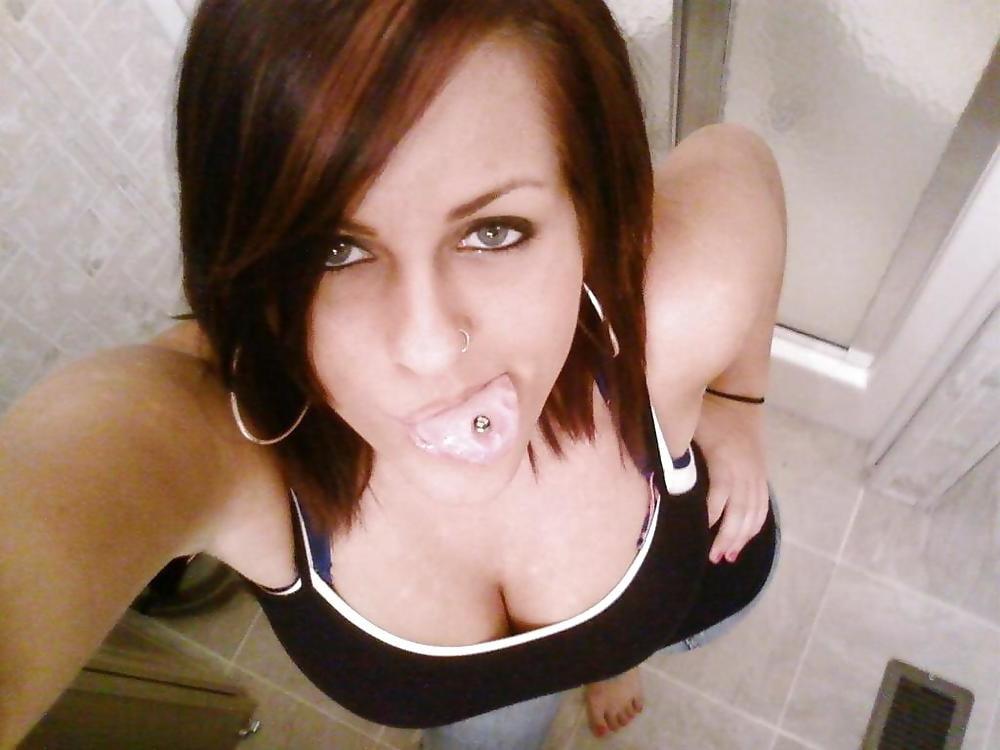 25P Selfies - Pink Bra
