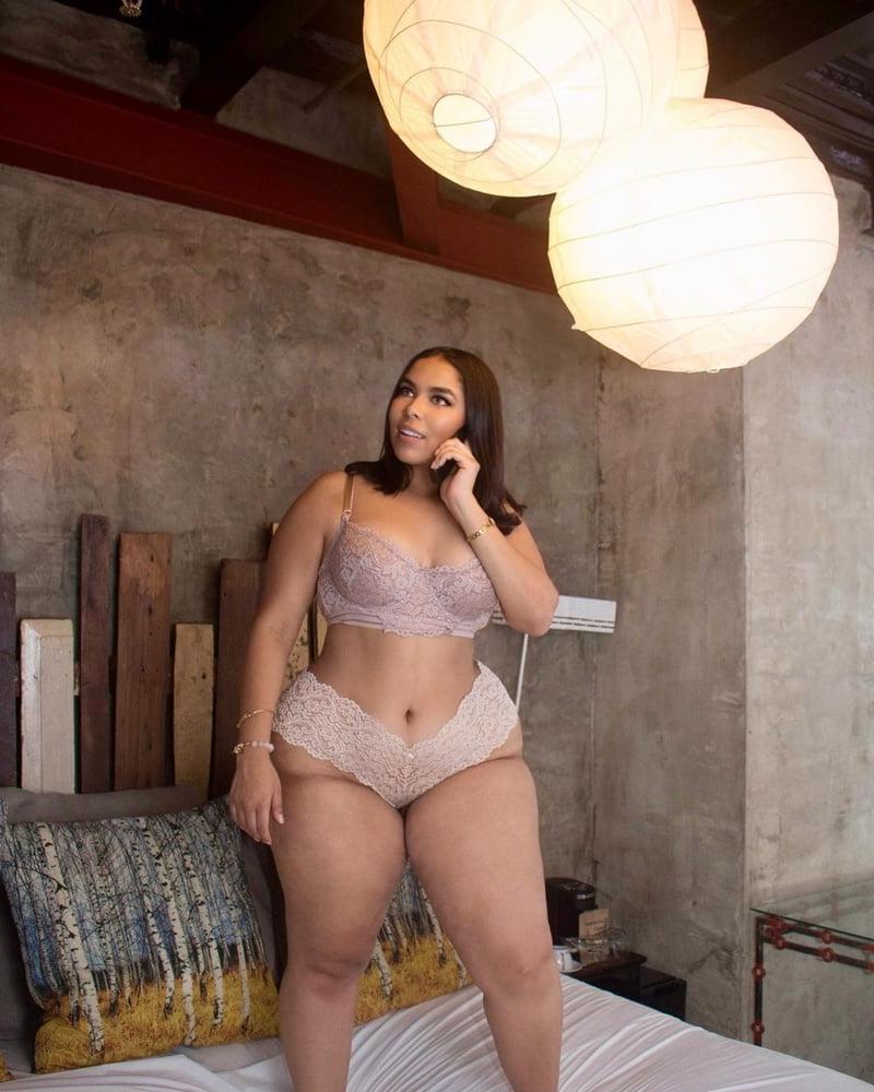25P BBW SEXY BRA 310