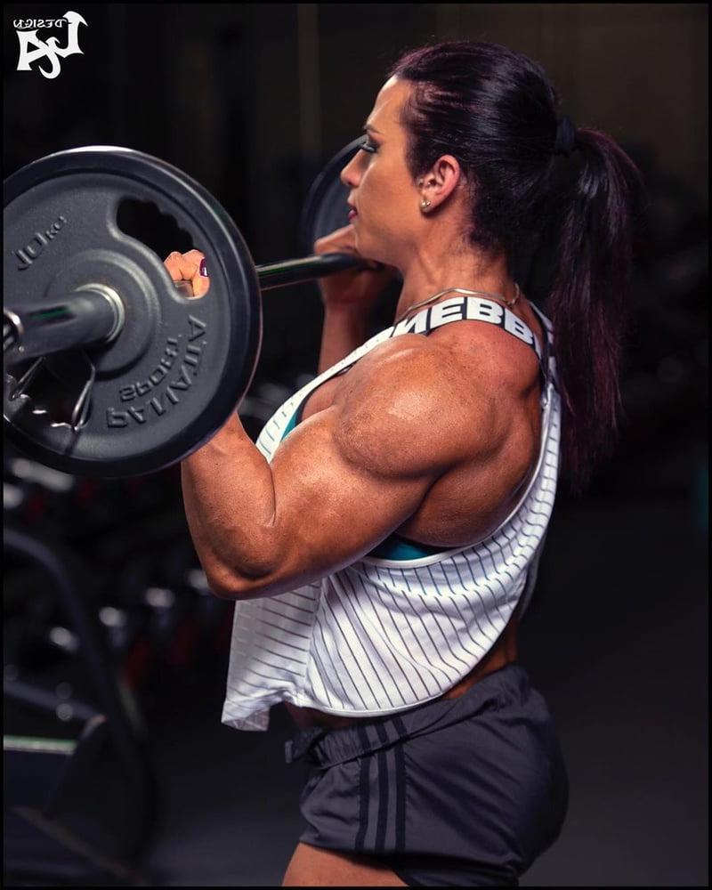 25P Nadia Capotosto! Thick Strong Gorgeous!