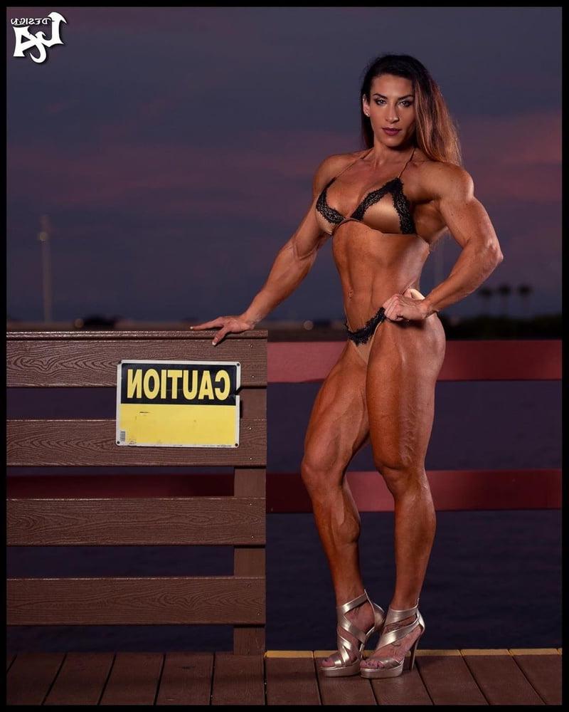 25P Nadia Capotosto! Thick Strong Gorgeous!