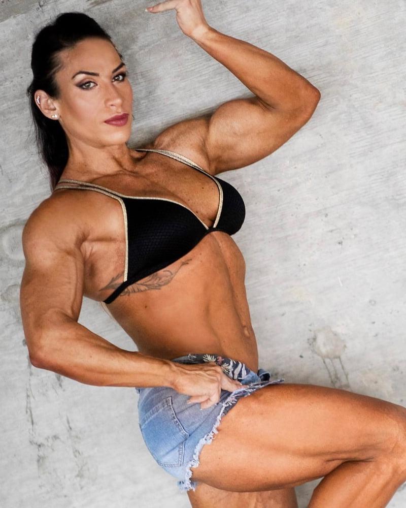 25P Nadia Capotosto! Thick Strong Gorgeous!