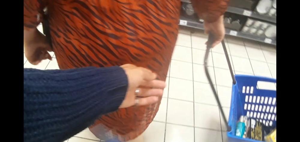 8P Touch girls in market