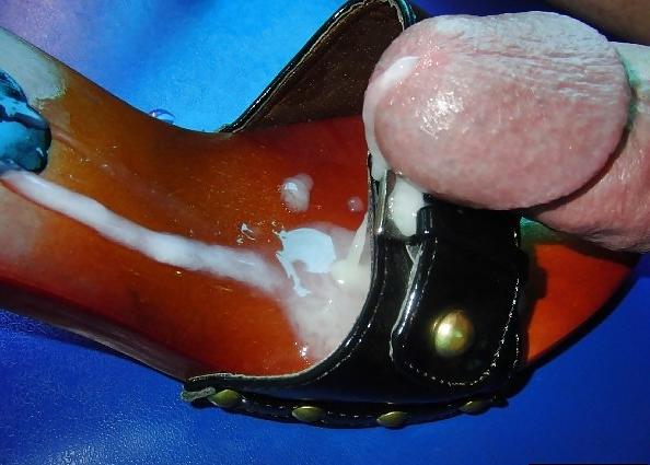 10P Cum on Shoes Schuhe vollgespritzt