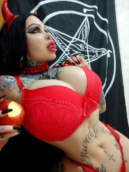 25P Amazing Bimbos - Horny Plastic &amp; Fake Tits Sluts 66