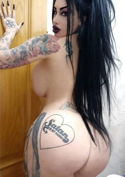 25P Amazing Bimbos - Horny Plastic &amp; Fake Tits Sluts 66
