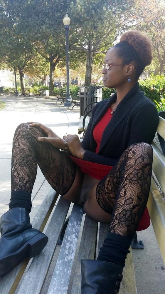 25P Girls I Like 81, Upskirts