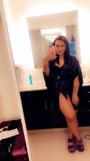 25P Thick Asian Escort Payton Cartier Exposed