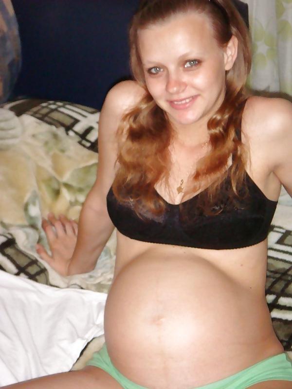 19P Pregnant girl