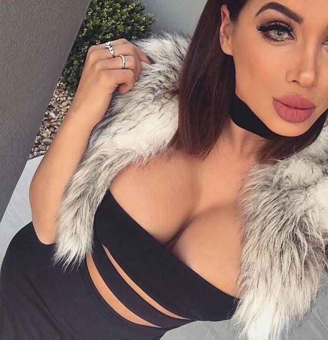 25P Amazing Bimbos - Horny Plastic &amp; Fake Tits Sluts 65