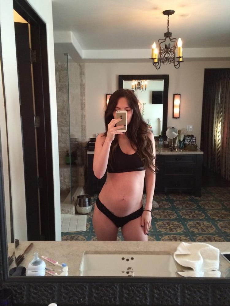 25P Megan Fox (Pregnant)