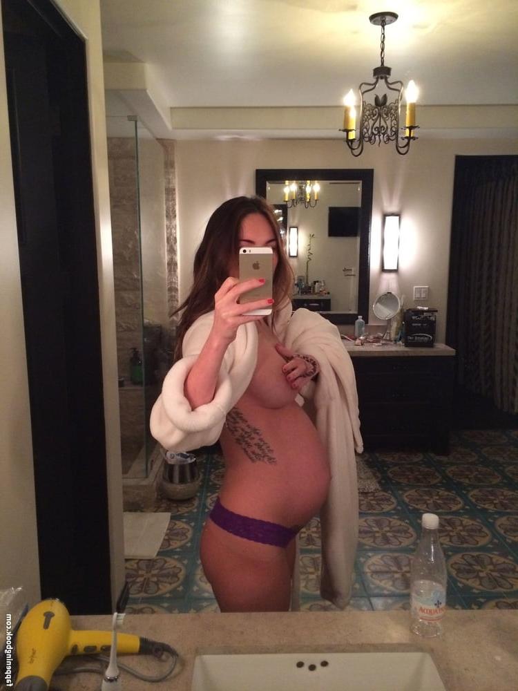 25P Megan Fox (Pregnant)