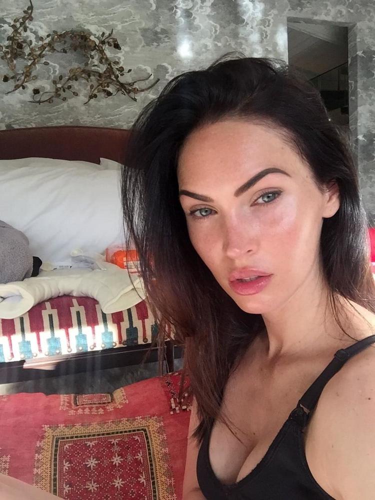 25P Megan Fox (Pregnant)