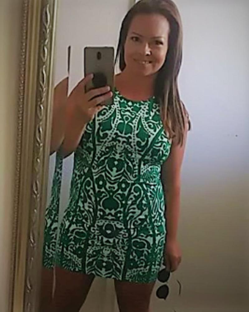 25P girlfriend she is horny for old men ....