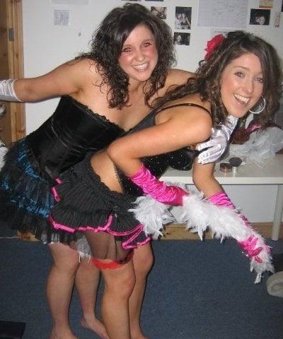 25P Amateur girls social media wankbait