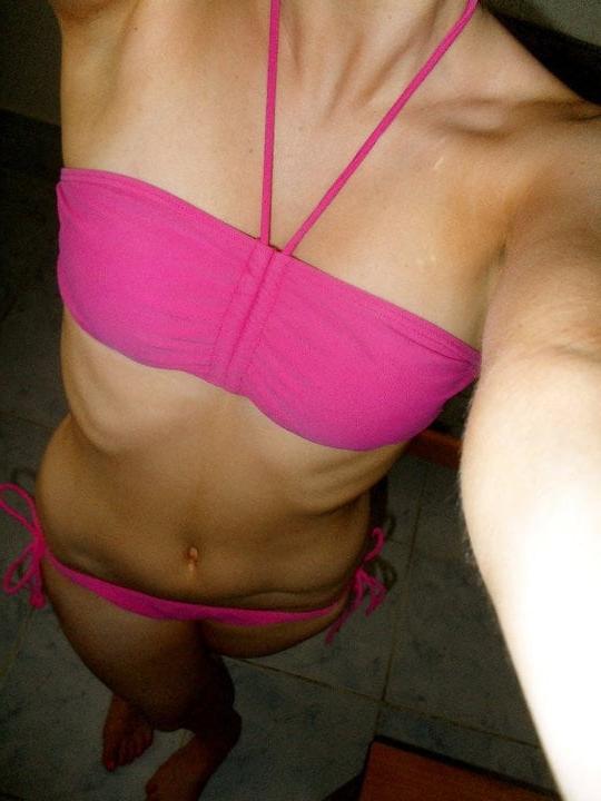 25P Amateur girls social media wankbait