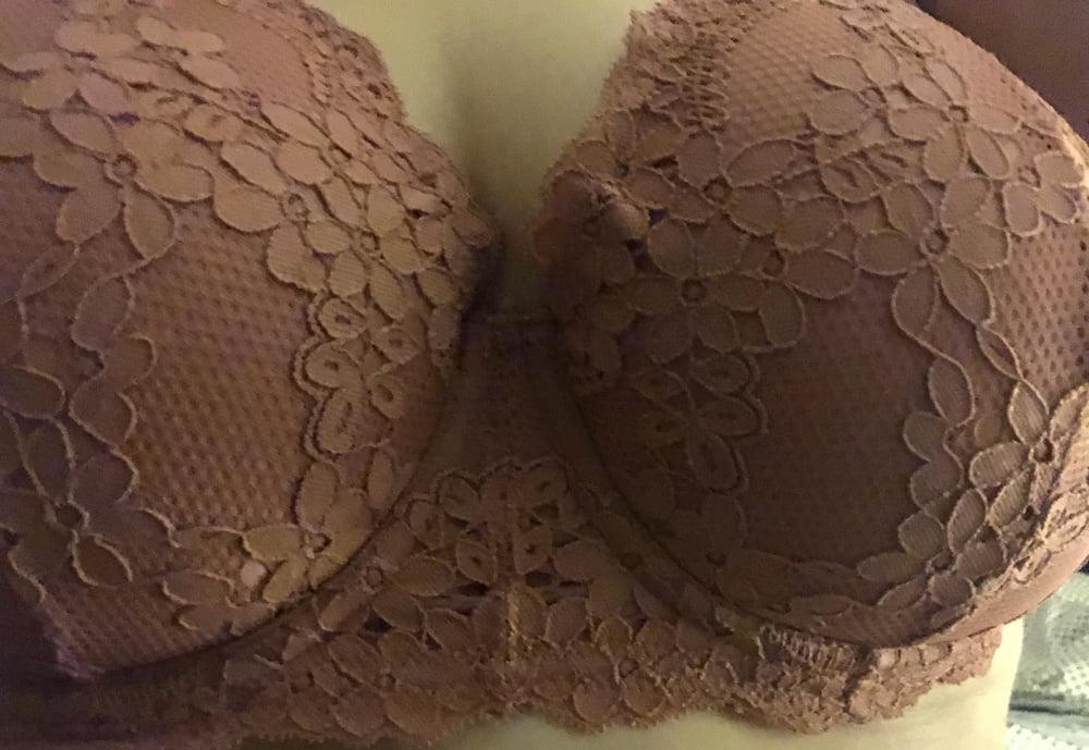 16P My Ex Girlfriend