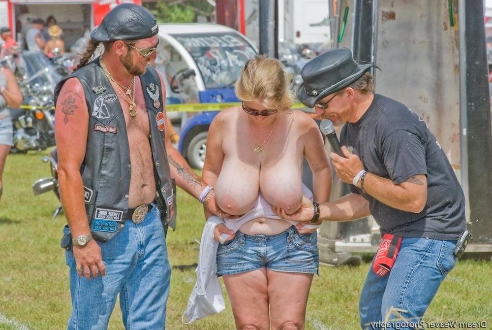 25P Biker chick