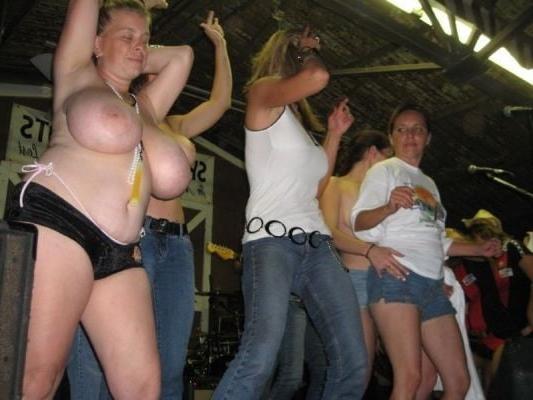 25P Biker chick