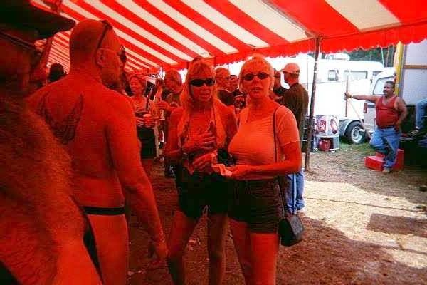 25P MILF bikers