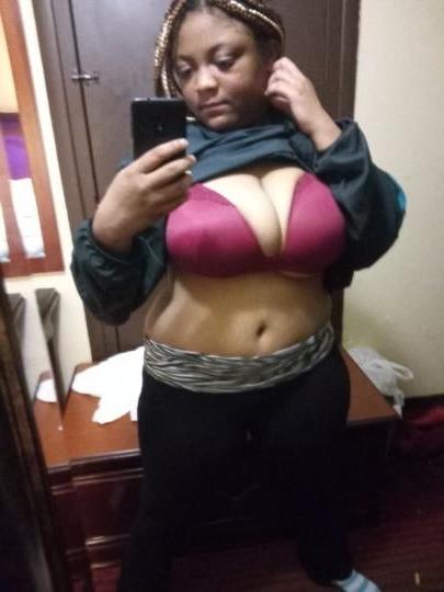 25P Oh She A Thick Thot