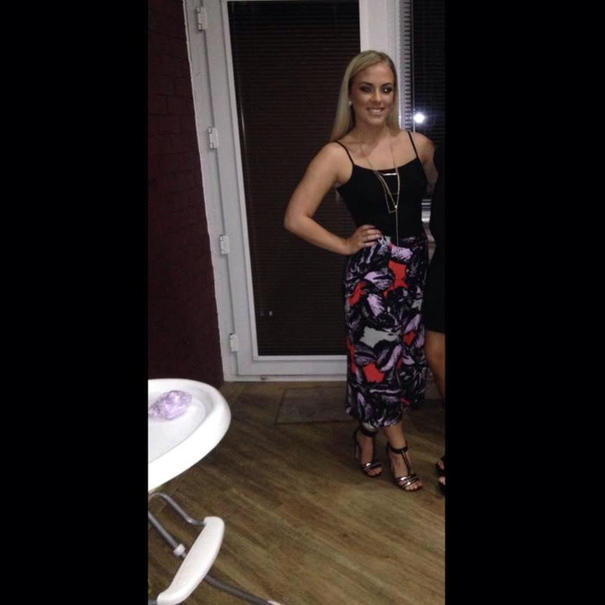 25P Amateur girls social media wankbait 2