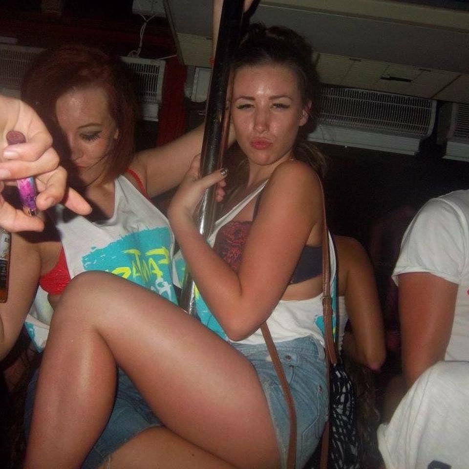 25P Amateur girls social media wankbait 2
