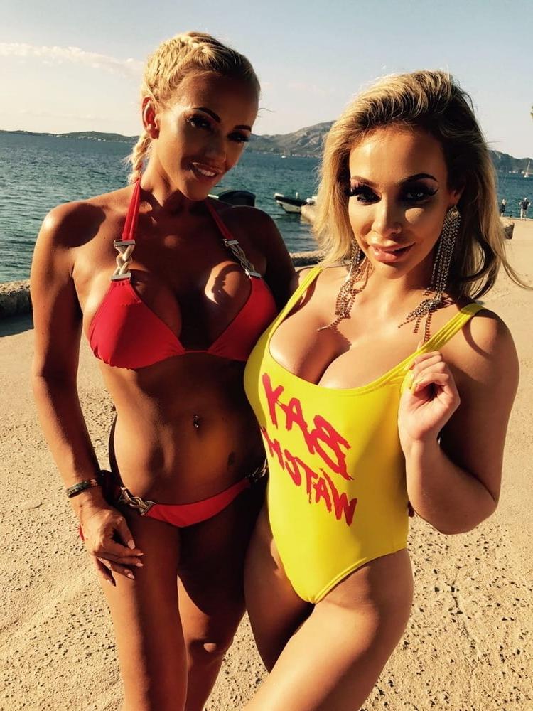 25P Amazing Bimbos - Horny Plastic &amp; Fake Tits Sluts 62