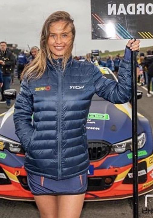 25P Grid Girls