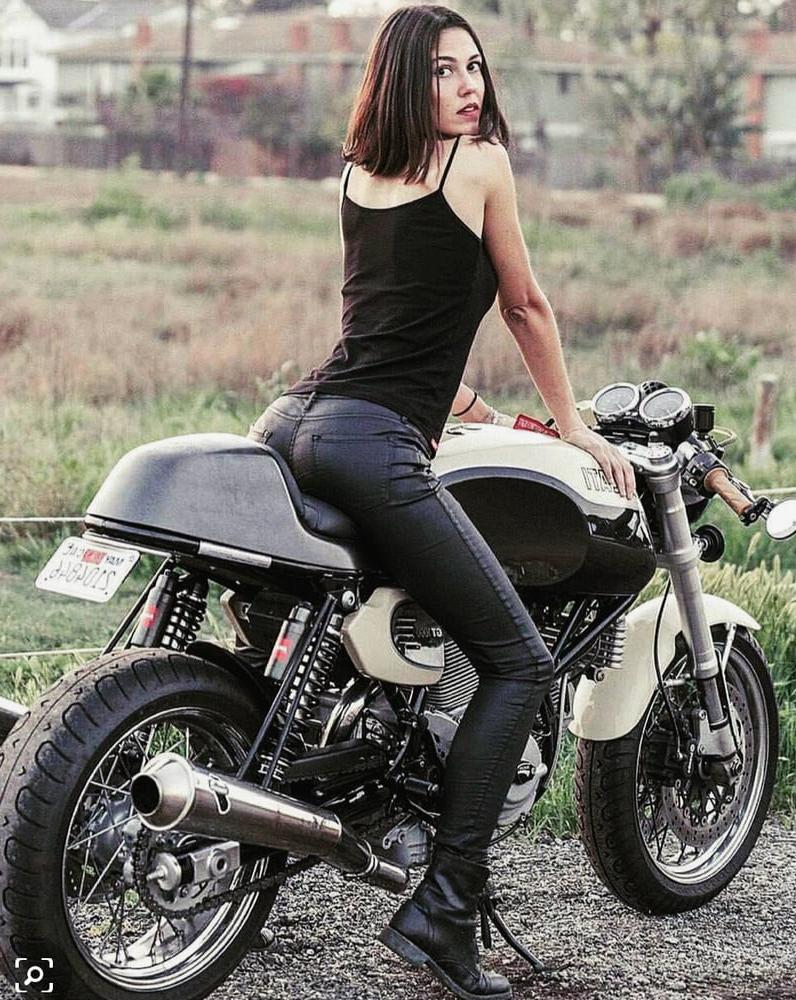24P Lovely girls on bikes gallery 3