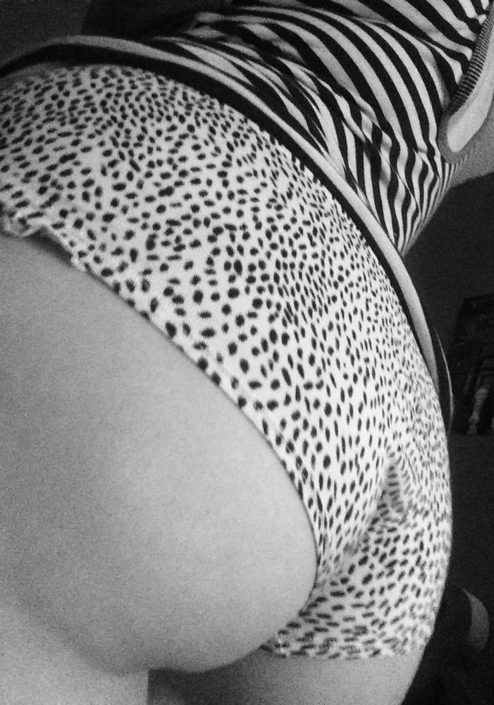 9P Her Thick Ass