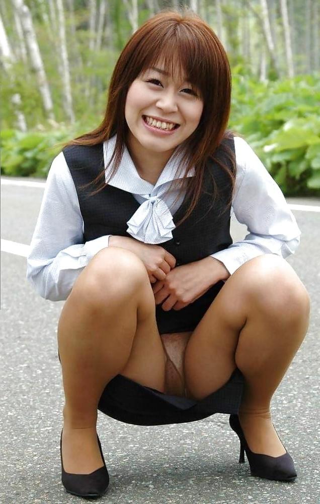 23P Japan Girls - unterm Rock