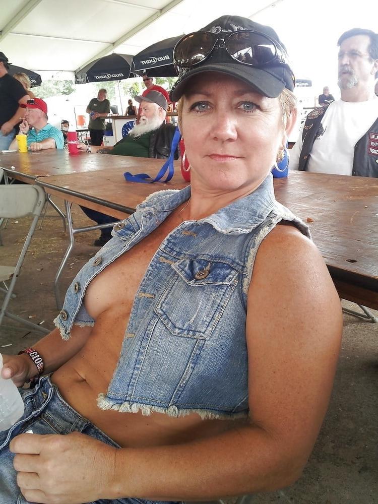 25P fit milf