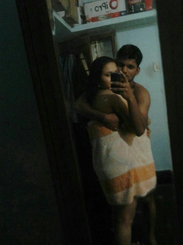 22P Teacher Stripped Nude By student