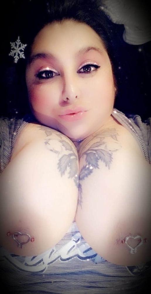 25P Hot sexy Mexican milf tits